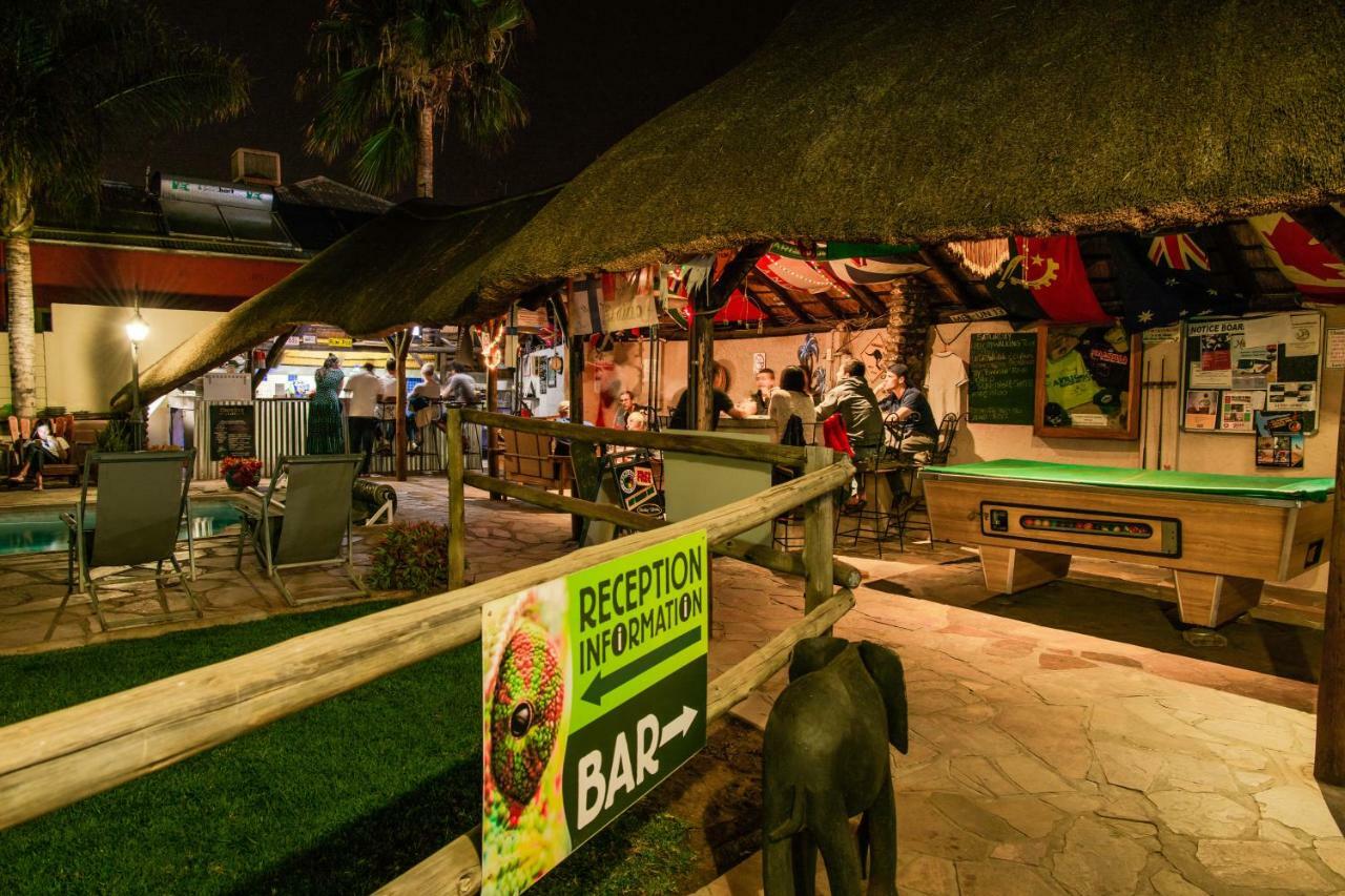 Chameleon Backpackers & Guesthouse Windhoek Eksteriør billede